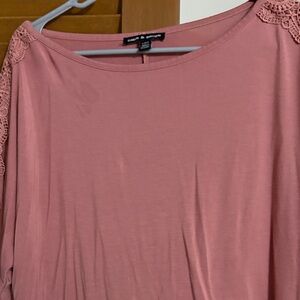 Cable & Gauge Dusty Rose Blouse with Lace Accents